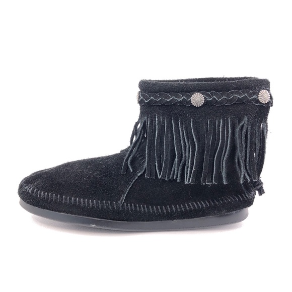 Minnetonka Hi-Top Fringe Back Zip Moccasin Boots 8 - Picture 1 of 12